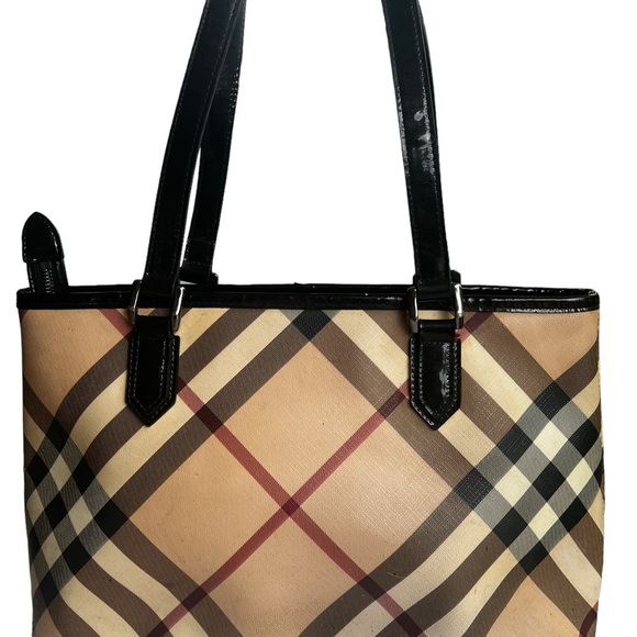 Classic Novacheck Burberry Tote - Picture 1 of 9